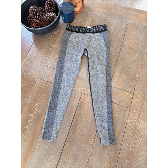 Gymshark LR Grey Athletic Leggings Size Small - Picture 1 of 6